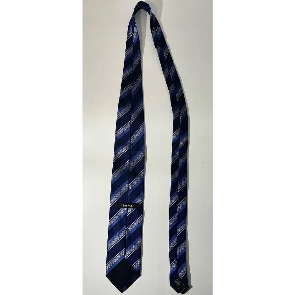 Versace neck tie - Picture 4 of 7